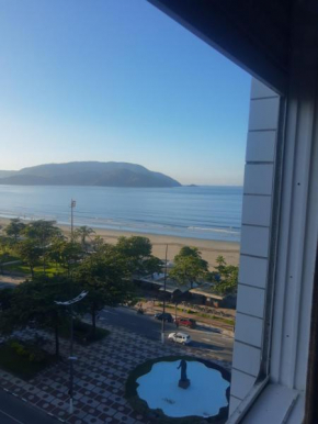 Apto Frente a Praia em Santos